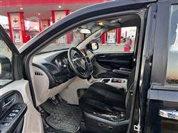 دودج جراند كارافان